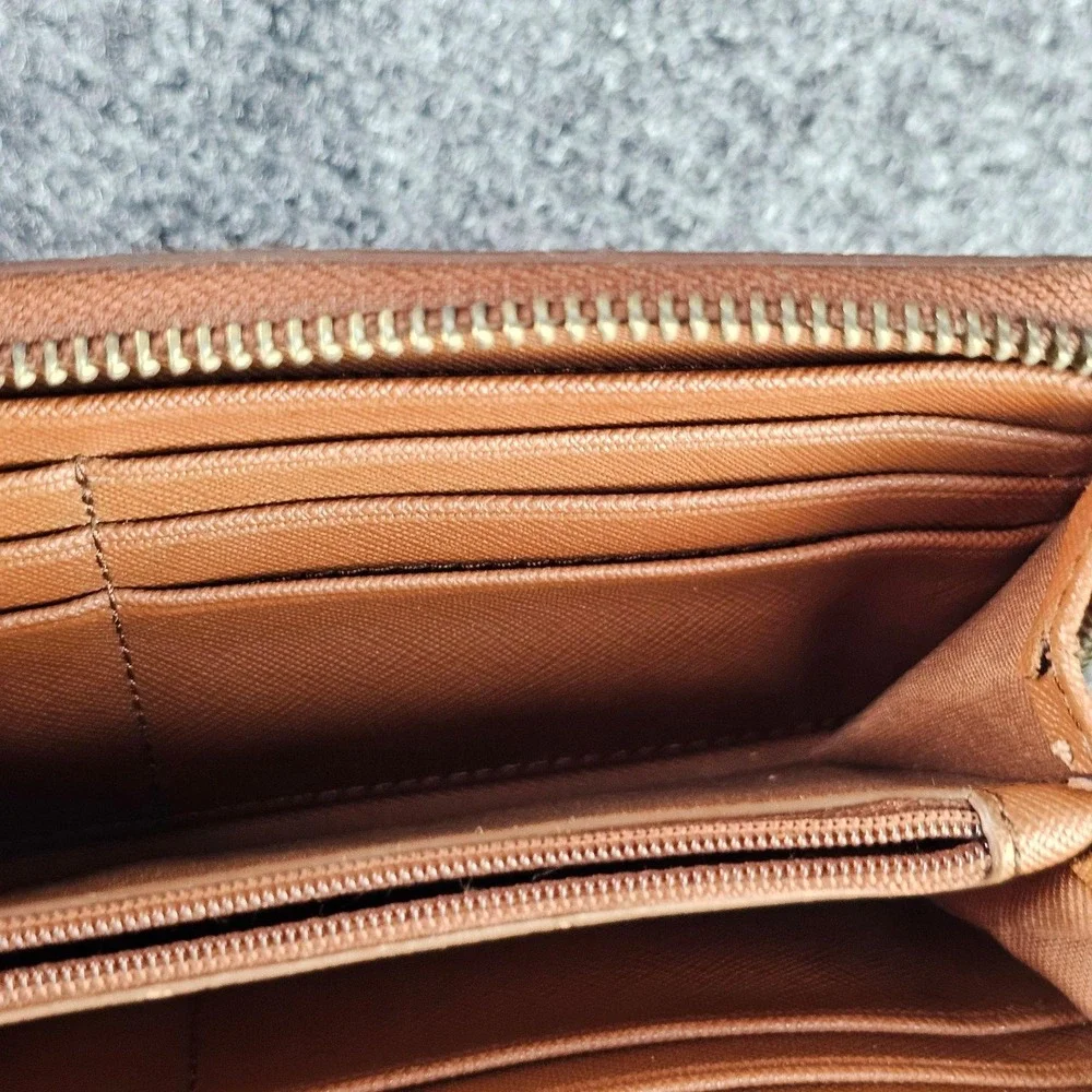 Fossil Wallet Womens Brown Leather Zip Around Accordion Credit Card Organizer